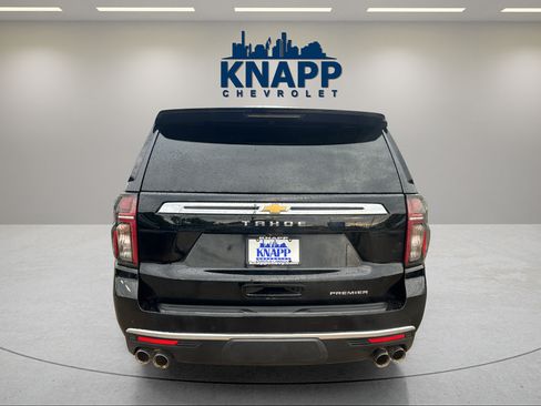 Used 2021 Chevrolet Tahoe Premier w/ Premium Package RWD image 19