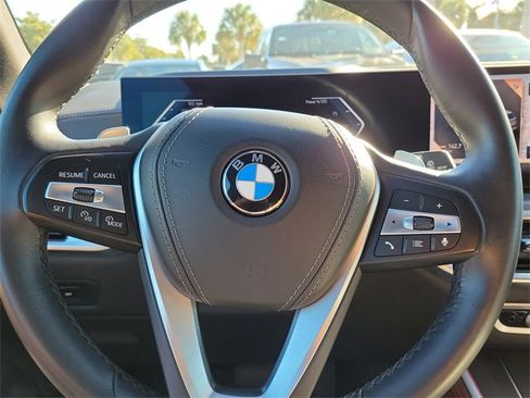 Used 2024 BMW X5 xDrive40i w/ Parking Assistance Package image 15