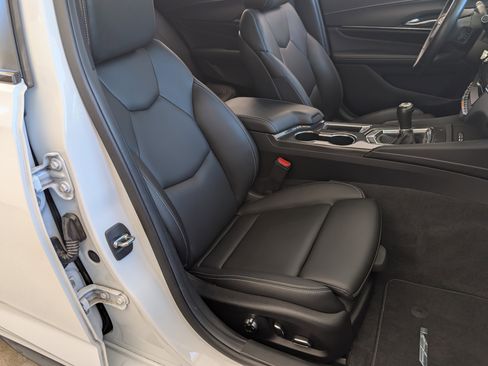 Used 2023 Cadillac CT4 V Blackwing image 21