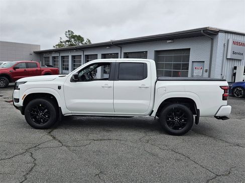 New 2026 Nissan Frontier SV image 2