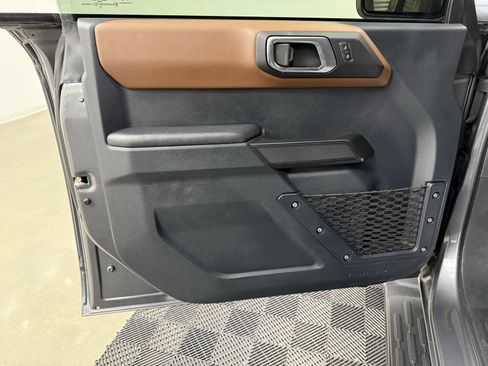 Used 2024 Ford Bronco Outer Banks image 12
