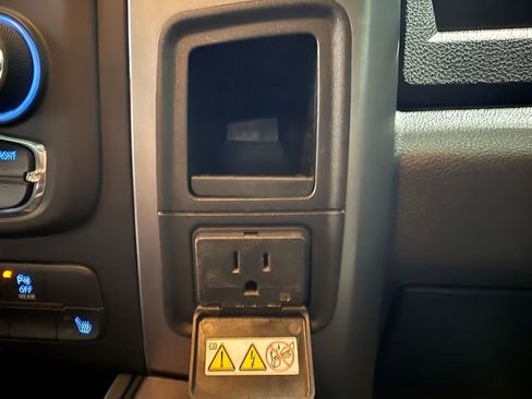 Used 2021 RAM 1500 Classic Warlock image 23