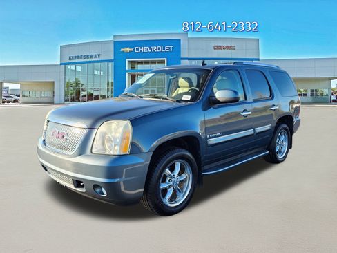 Used 2007 GMC Yukon Denali image 4
