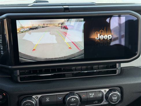 New 2026 Jeep Gladiator Sport image 13