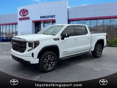 Used 2022 GMC Sierra 1500 AT4 w/ AT4 Premium Package image 1