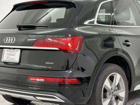 Used 2023 Audi Q5 2.0T Premium Plus w/ Premium Plus Package AWD/4WD image 24