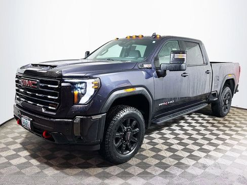 Used 2024 GMC Sierra 3500 AT4 w/ AT4 Premium Plus Package image 3