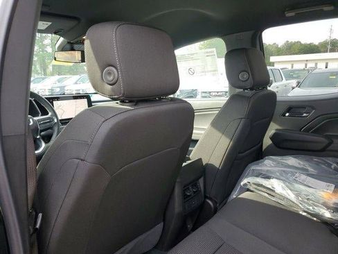 New 2025 GMC Canyon Elevation image 9