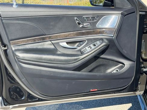 Certified 2019 Mercedes-Benz S 560 Sedan image 17