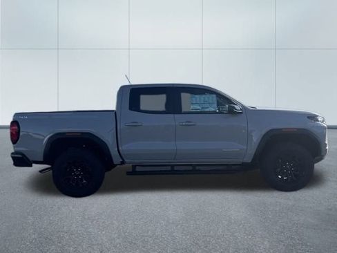 New 2026 GMC Canyon Elevation w/ Convenience Package image 7