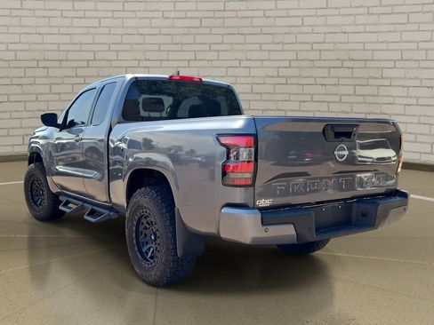 Used 2025 Nissan Frontier SV RWD image 7