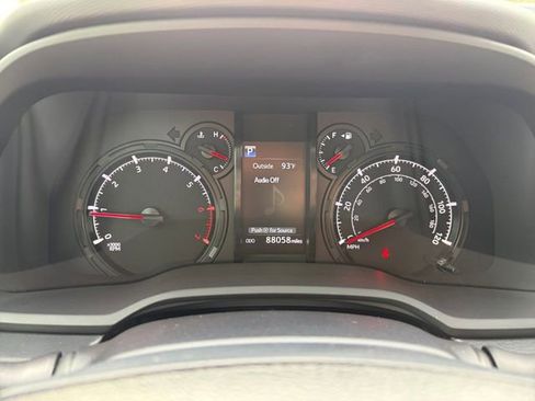 Used 2021 Toyota 4Runner SR5 Premium w/ Moonroof Package image 9