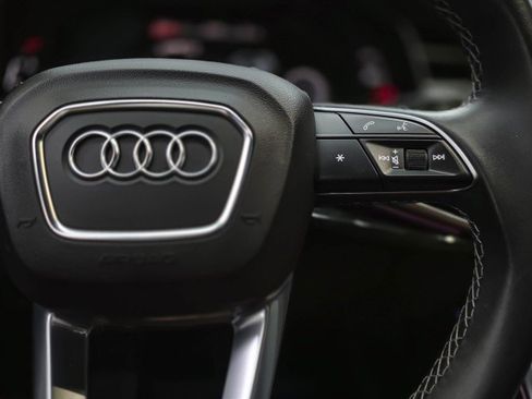 Used 2021 Audi Q8 Premium Plus AWD/4WD image 28