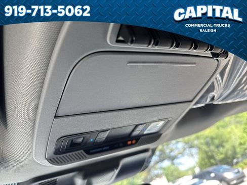 New 2025 Ford F550 4x4 Regular Cab Super Duty image 32