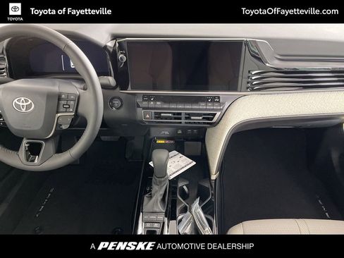 New 2026 Toyota Camry Hybrid image 14