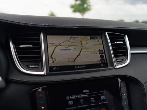 Used 2020 INFINITI QX50 Luxe w/ Navigation Package FWD image 18