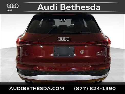 Used 2025 Audi Q5 Premium Plus w/ Premium Plus AWD/4WD image 6