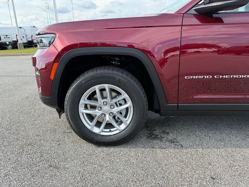 New 2025 Jeep Grand Cherokee Laredo X w/ Luxury Tech Group I image 27