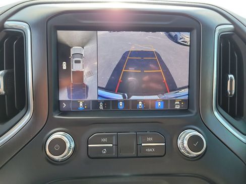 Certified 2021 GMC Sierra 1500 AT4 w/ Technology Package AWD/4WD image 15