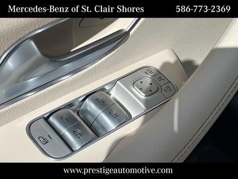 Used 2022 Mercedes-Benz GLS 450 4MATIC image 23