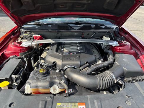 Used 2014 Ford Mustang GT Premium image 18