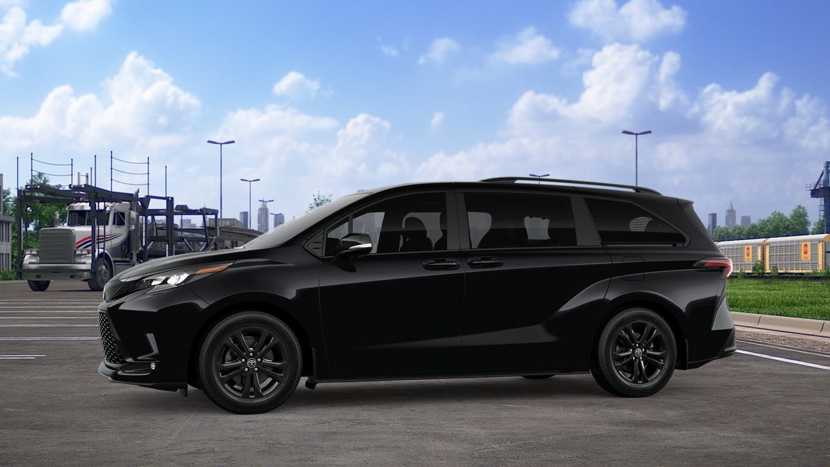 New 2026 Toyota Sienna XSE AWD/4WD image 3
