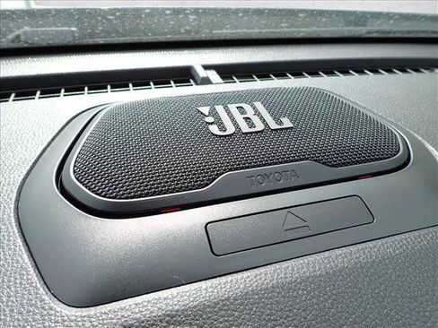 Used 2025 Toyota Tacoma SR5 image 21