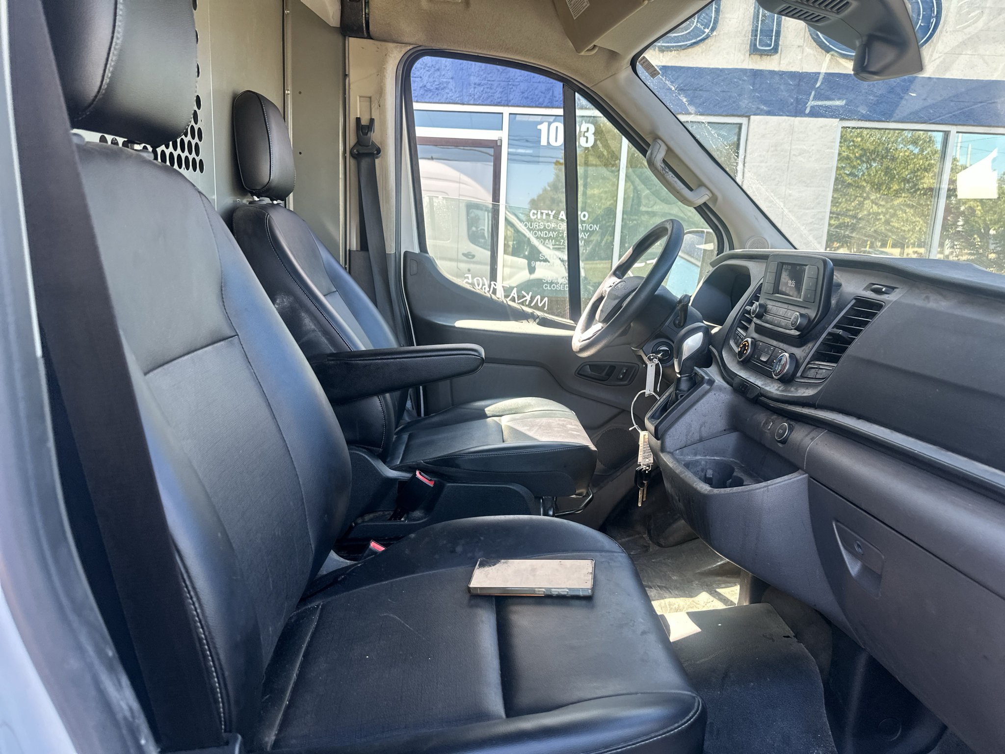 Used 2021 Ford Transit 250 148 High Roof RWD image 10