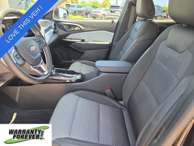 Used 2025 Chevrolet Trax LT w/ LT Convenience Package FWD image 15