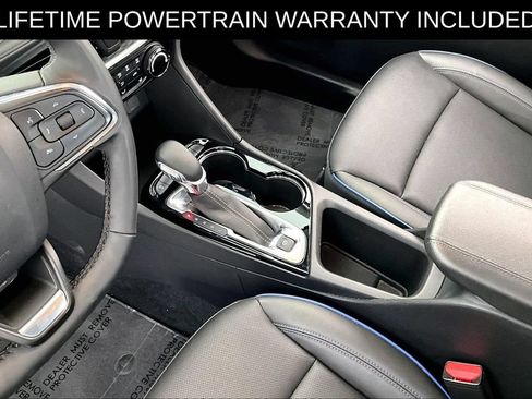 Used 2025 Buick Encore GX Sport Touring w/ Comfort Package FWD image 17