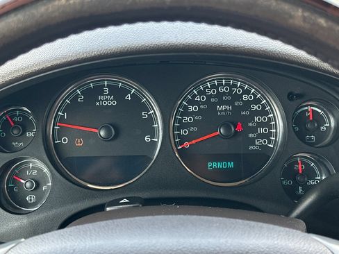 Used 2011 GMC Sierra 1500 Denali AWD/4WD image 23