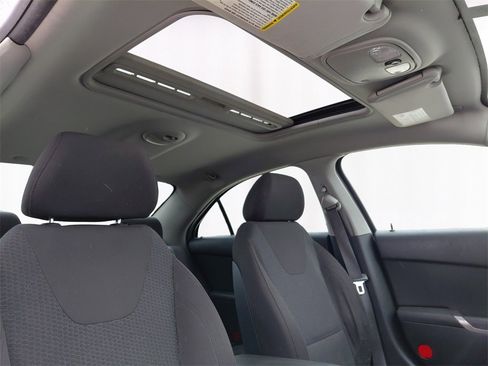 Used 2006 Pontiac G6 Sedan w/ Premium Value Package image 15