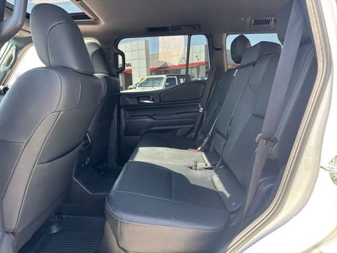 Used 2024 Toyota Land Cruiser image 14