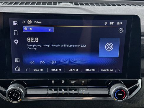 Used 2024 Chevrolet Colorado Trail Boss w/ Technology Package AWD/4WD image 21