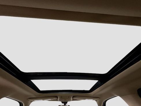 Used 2019 Ford F150 Lariat w/ Equipment Group 502A Luxury image 21