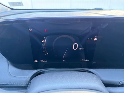 Used 2024 Buick Encore GX Sport Touring image 18