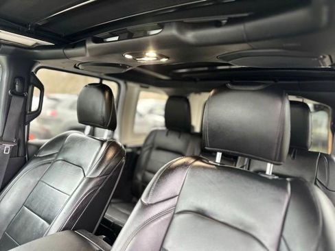 Used 2021 Jeep Wrangler Unlimited Sahara image 11