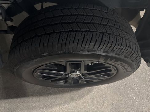 Used 2024 Toyota Tundra SR image 10