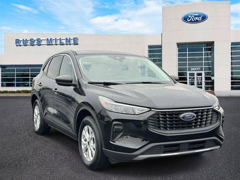 Used 2024 Ford Escape Active image 1