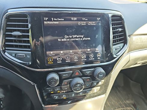 Used 2019 Jeep Grand Cherokee Trailhawk AWD/4WD image 19