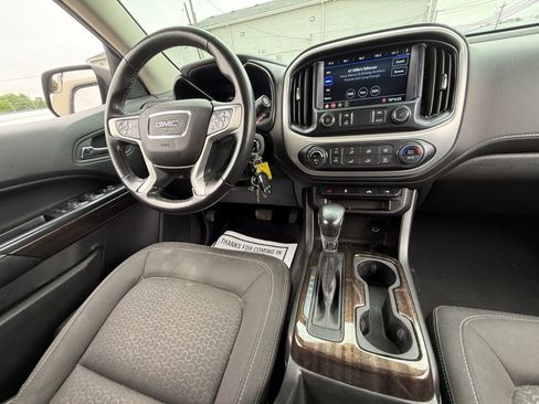 Used 2022 GMC Canyon Elevation w/ Trailering Package AWD/4WD image 3