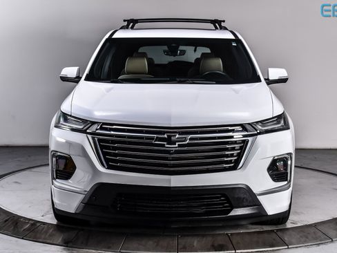 Used 2023 Chevrolet Traverse Premier image 8