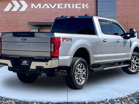 Used 2022 Ford F350 Lariat w/ Lariat Ultimate Package AWD/4WD image 5