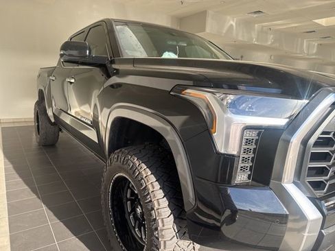 Used 2025 Toyota Tundra Limited w/ Power Package image 5