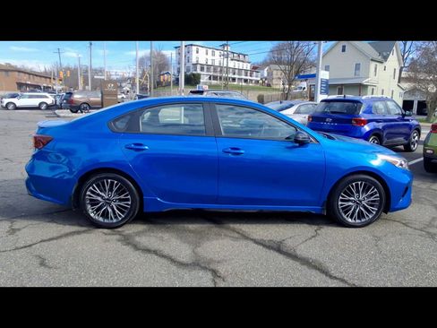 Used 2023 Kia Forte GT-Line w/ GT-Line Premium Package image 9