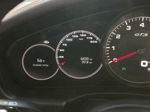 Used 2023 Porsche Panamera GTS image 11