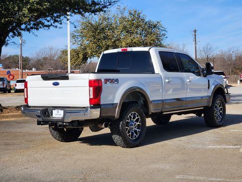 Used 2020 Ford F250 Lariat w/ Lariat Ultimate Package image 7