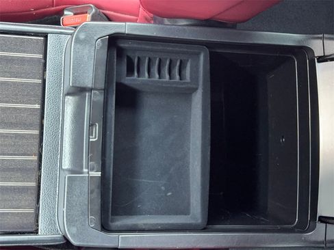 Used 2023 Lexus GX 460 Premium w/ Premium Package image 33