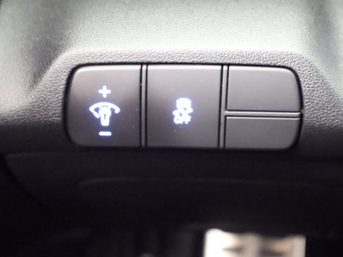 Used 2025 Hyundai Elantra N FWD image 32