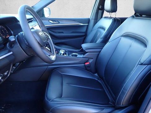 New 2026 Jeep Grand Cherokee Limited w/ Trailer Tow Package image 13